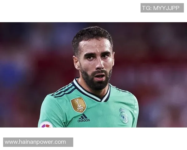 足球明星的象征与影响力探讨：从球场到生活的多重代表意义